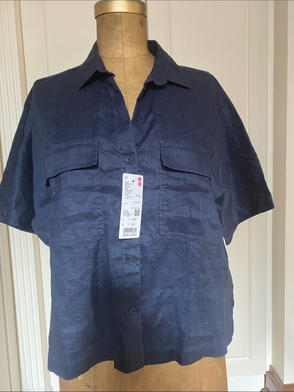 Uniqlo Navy Blue Short-Sleeve Button-Down Boxy Blue Marine Shirt